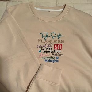 Taylor Swift Crew Neck